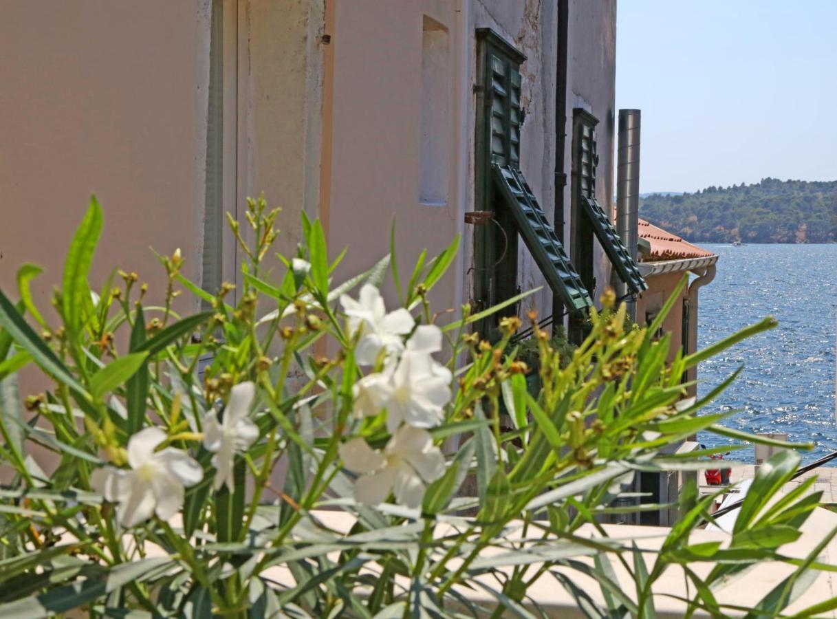 Swan City Apartment & Room Sibenik Exterior photo